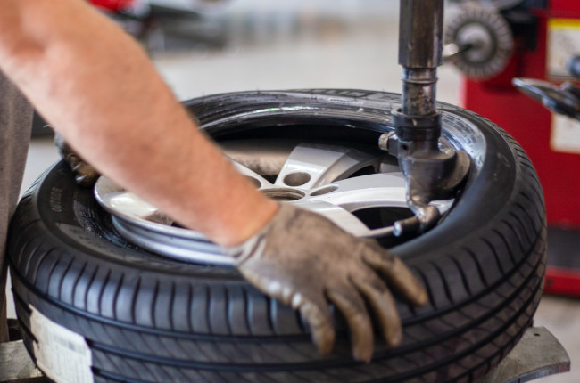 Tire and wheel service