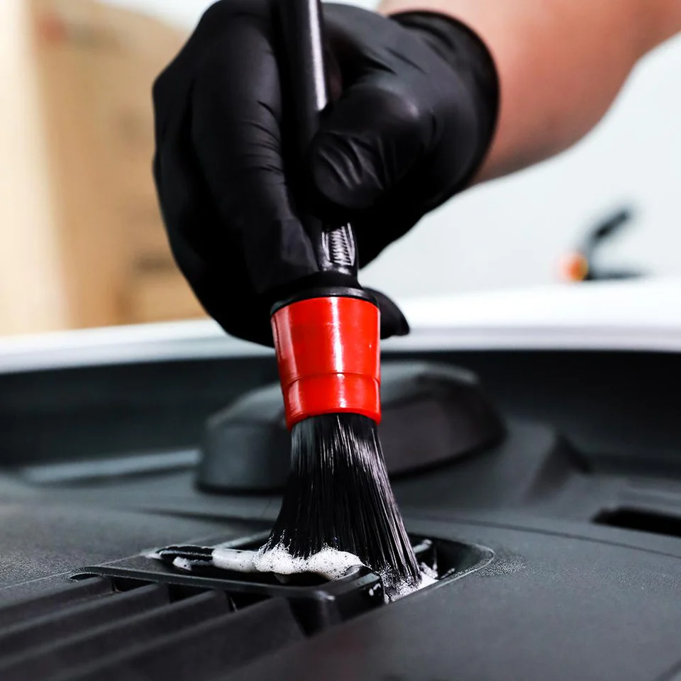 Professional detailing brush work